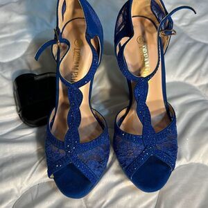 Dream Paris Pumps Blue Size 6 women’s